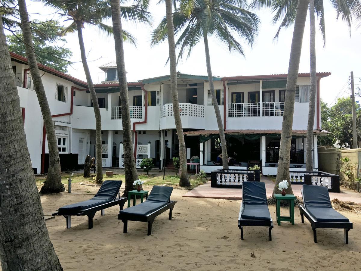 Dephani Beach Hotel Negombo Kültér fotó