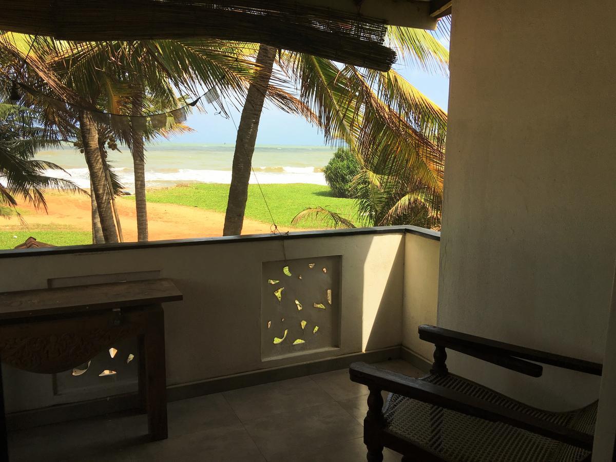 Dephani Beach Hotel Negombo Kültér fotó