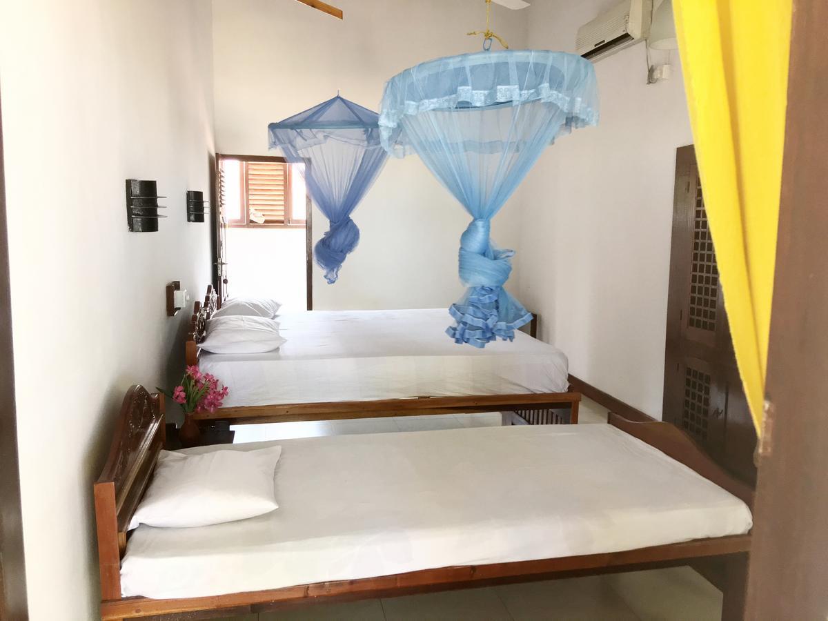 Dephani Beach Hotel Negombo Kültér fotó