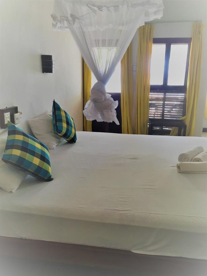Dephani Beach Hotel Negombo Kültér fotó