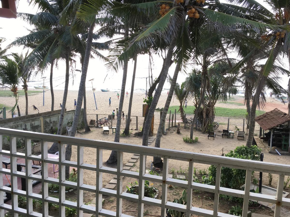 Dephani Beach Hotel Negombo Kültér fotó